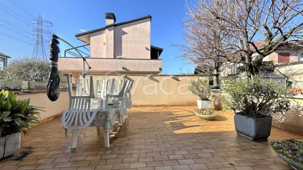 casa indipendente in vendita a Brugherio