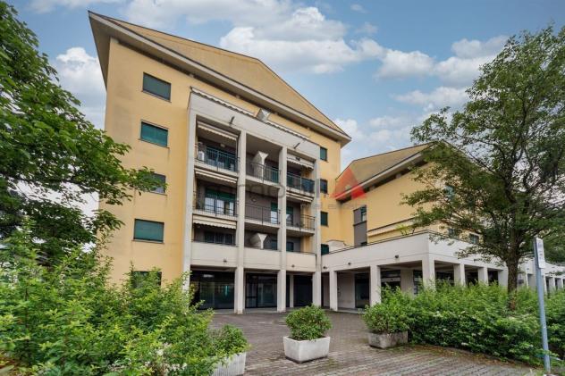 ufficio in vendita a Brugherio
