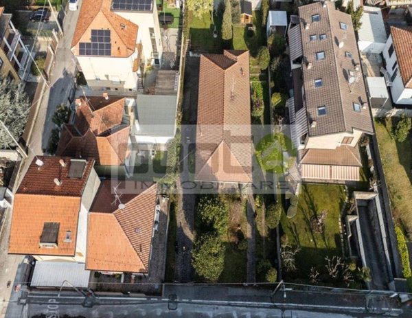 casa indipendente in vendita a Brugherio in zona San Damiano