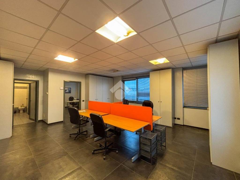 ufficio in vendita a Brugherio