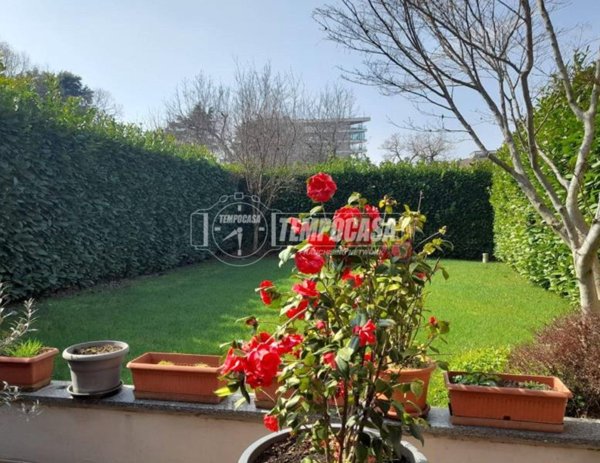 casa indipendente in vendita a Brugherio