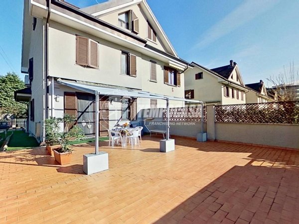 casa indipendente in vendita a Brugherio