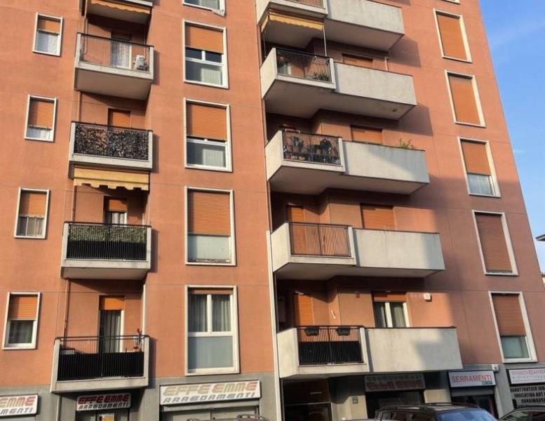 appartamento in vendita a Brugherio in zona Dorderio