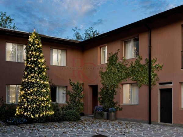 appartamento in vendita a Brugherio in zona Dorderio