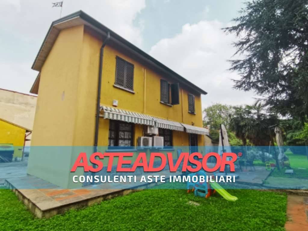 casa indipendente in vendita a Brugherio