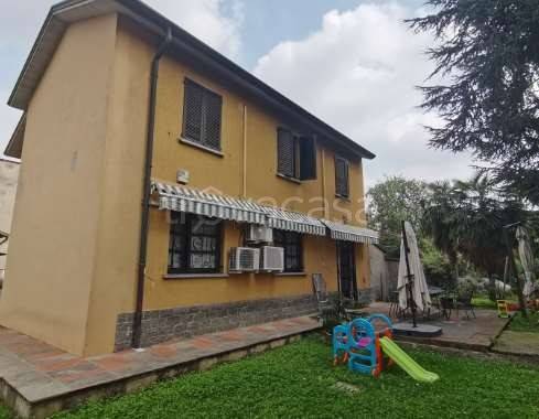 casa indipendente in vendita a Brugherio