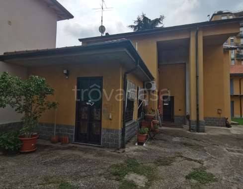 casa indipendente in vendita a Brugherio