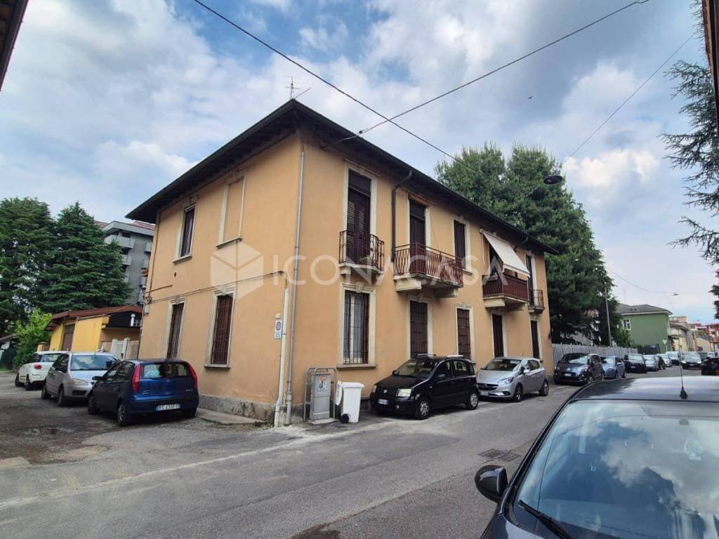 appartamento in vendita a Brugherio in zona San Damiano