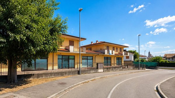 trivano in vendita a Brugherio