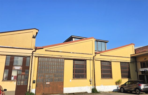 negozio in vendita a Brugherio