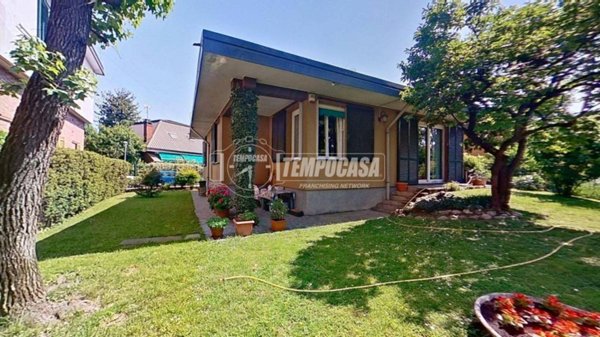 casa indipendente in vendita a Brugherio