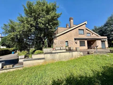 casa indipendente in vendita a Brugherio