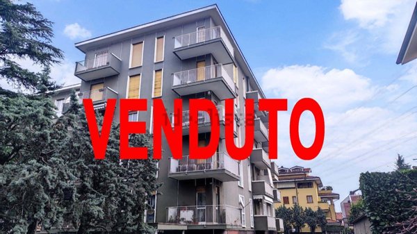 appartamento in vendita a Brugherio in zona Dorderio
