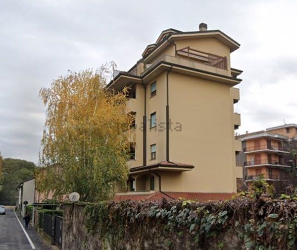 appartamento in vendita a Brugherio in zona Dorderio
