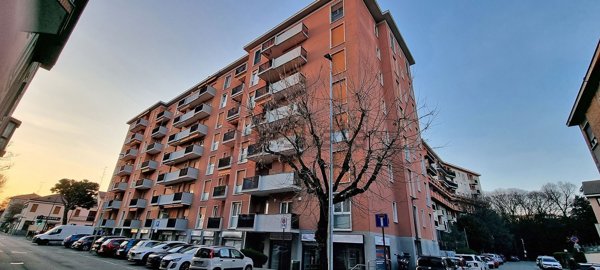 appartamento in vendita a Brugherio in zona Dorderio