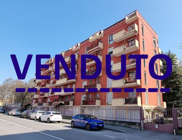 appartamento in vendita a Brugherio in zona Dorderio