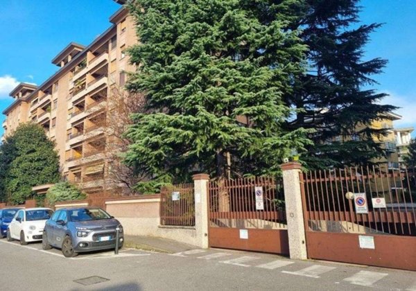 terreno edificabile in vendita a Brugherio in zona Dorderio