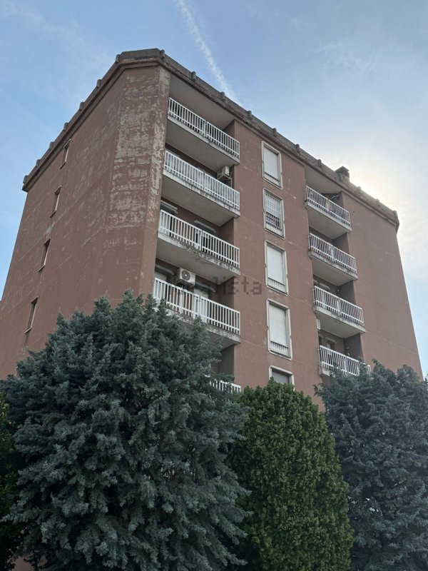 appartamento in vendita a Brugherio in zona Dorderio