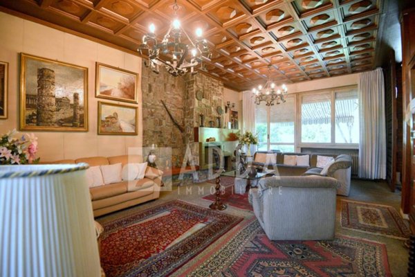 casa indipendente in vendita a Brugherio in zona Dorderio
