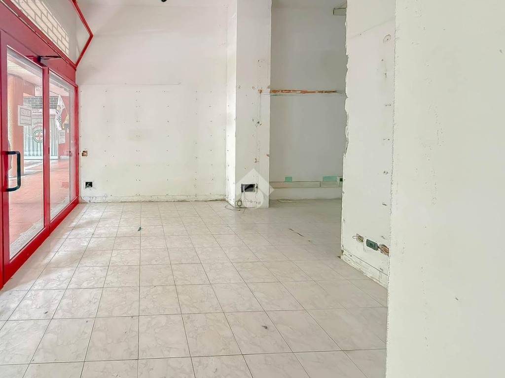 ufficio in vendita a Brugherio in zona Dorderio