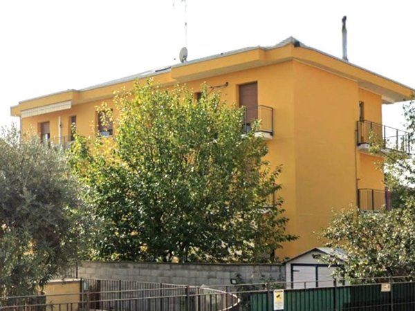 appartamento in vendita a Brugherio in zona Dorderio