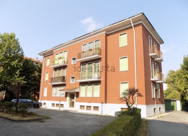 appartamento in vendita a Brugherio in zona Dorderio