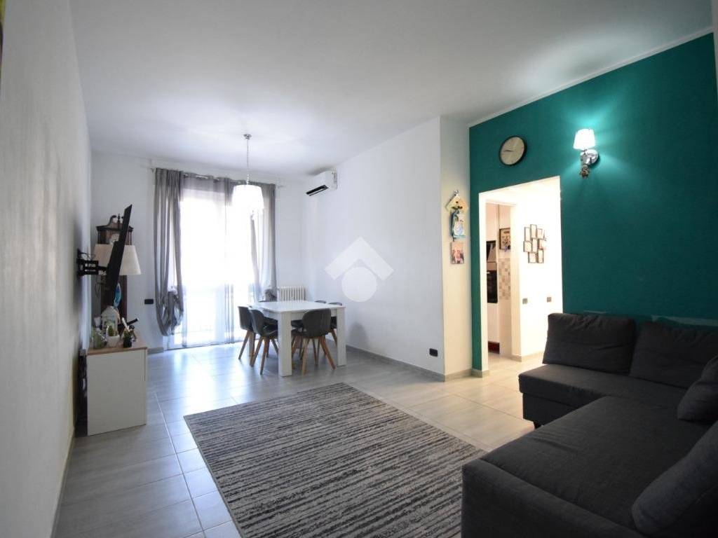 appartamento in vendita a Brugherio in zona Dorderio