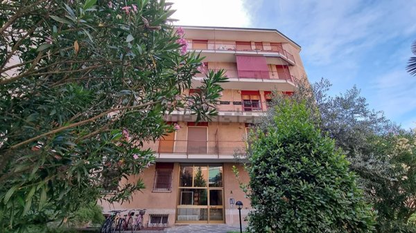 appartamento in vendita a Brugherio in zona Dorderio