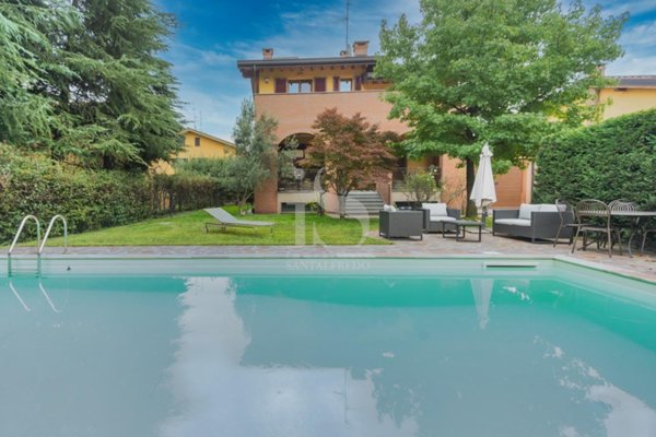 casa indipendente in vendita a Brugherio