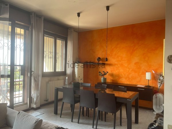 appartamento in vendita a Brugherio in zona Dorderio