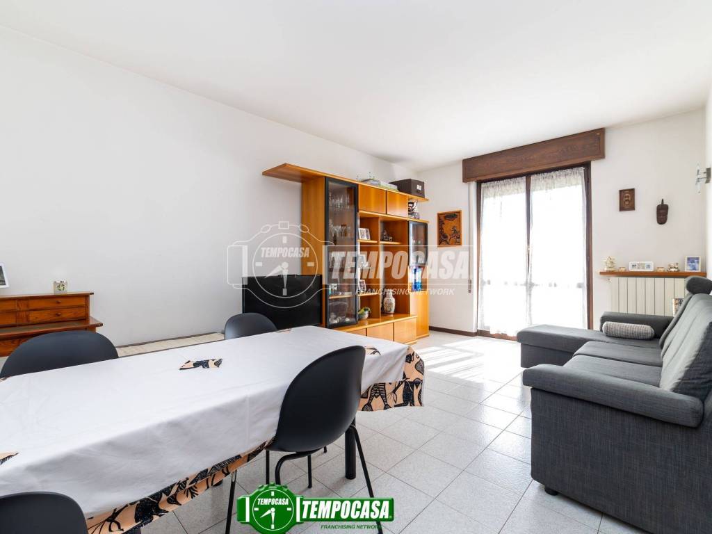 appartamento in vendita a Burago di Molgora