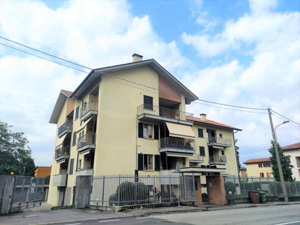 appartamento in vendita a Burago di Molgora