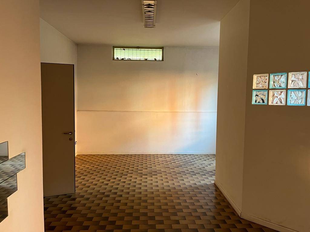ufficio in vendita a Burago di Molgora