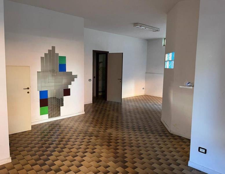 ufficio in vendita a Burago di Molgora