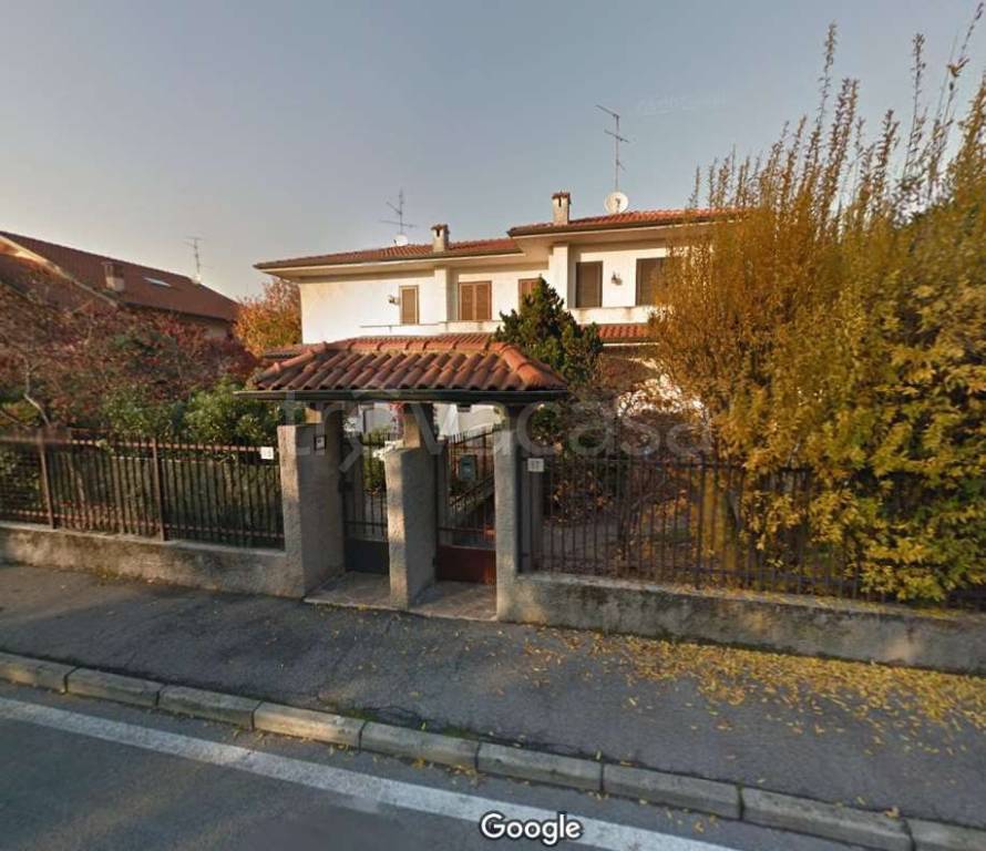 casa indipendente in vendita a Burago di Molgora