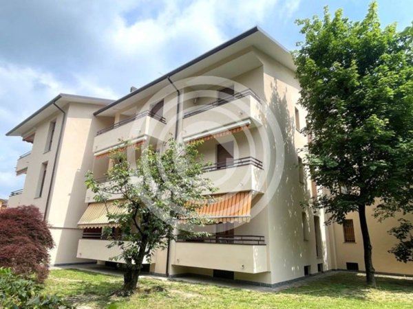 appartamento in vendita a Burago di Molgora