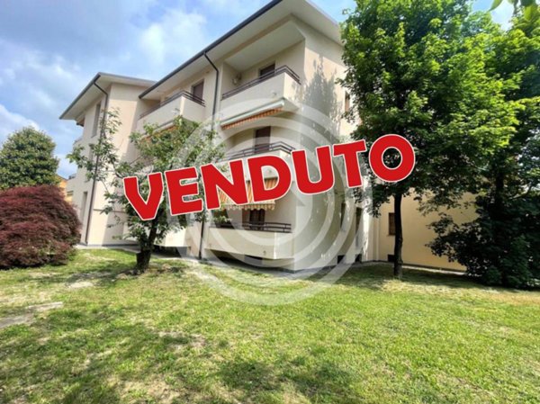 appartamento in vendita a Burago di Molgora