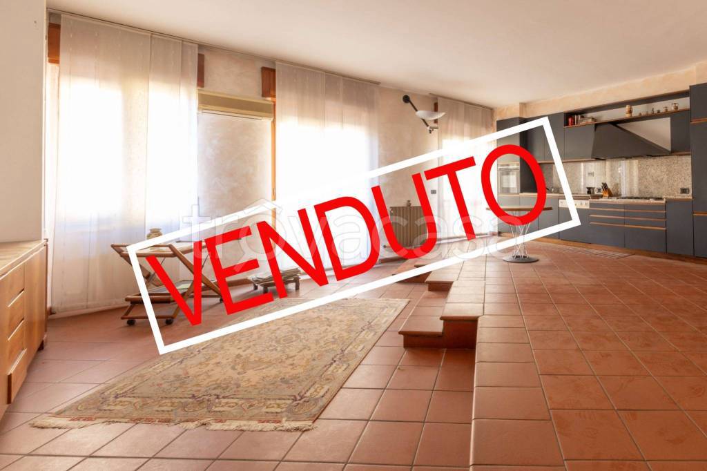 appartamento in vendita a Burago di Molgora
