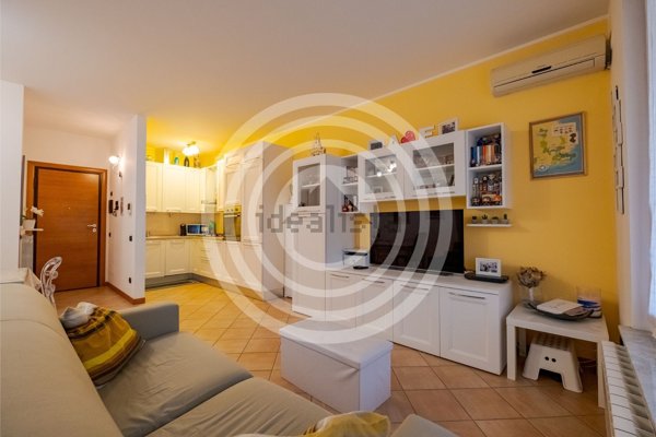 appartamento in vendita a Burago di Molgora