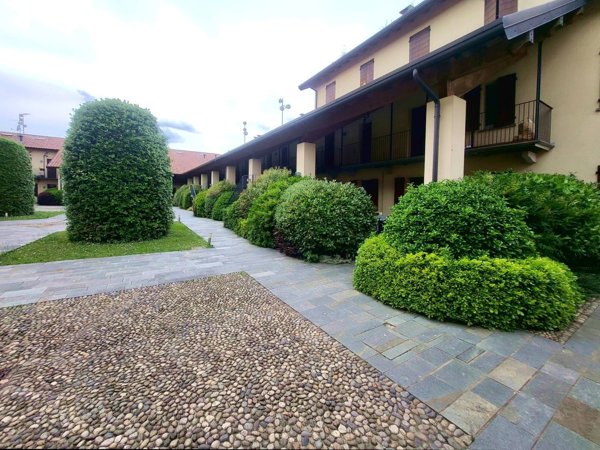 appartamento in vendita a Burago di Molgora