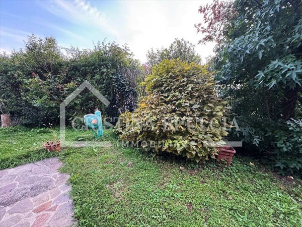 appartamento in vendita a Burago di Molgora