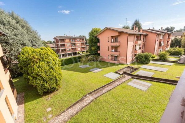 appartamento in vendita a Burago di Molgora