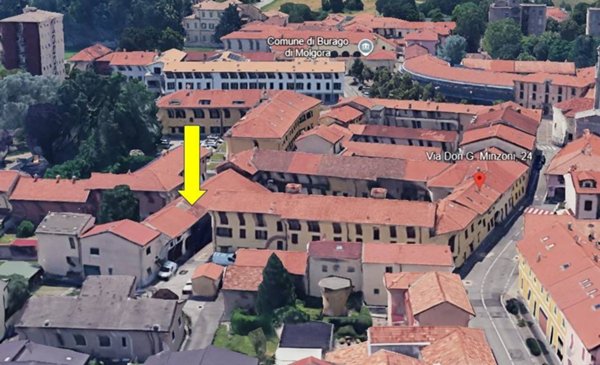 casale in vendita a Burago di Molgora