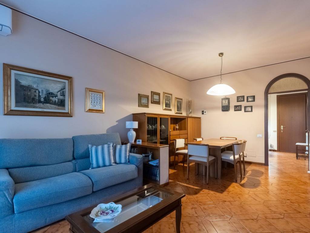 casa indipendente in vendita a Burago di Molgora