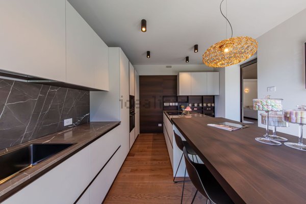 casa indipendente in vendita a Burago di Molgora