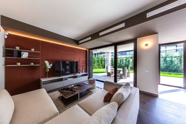 casa indipendente in vendita a Burago di Molgora