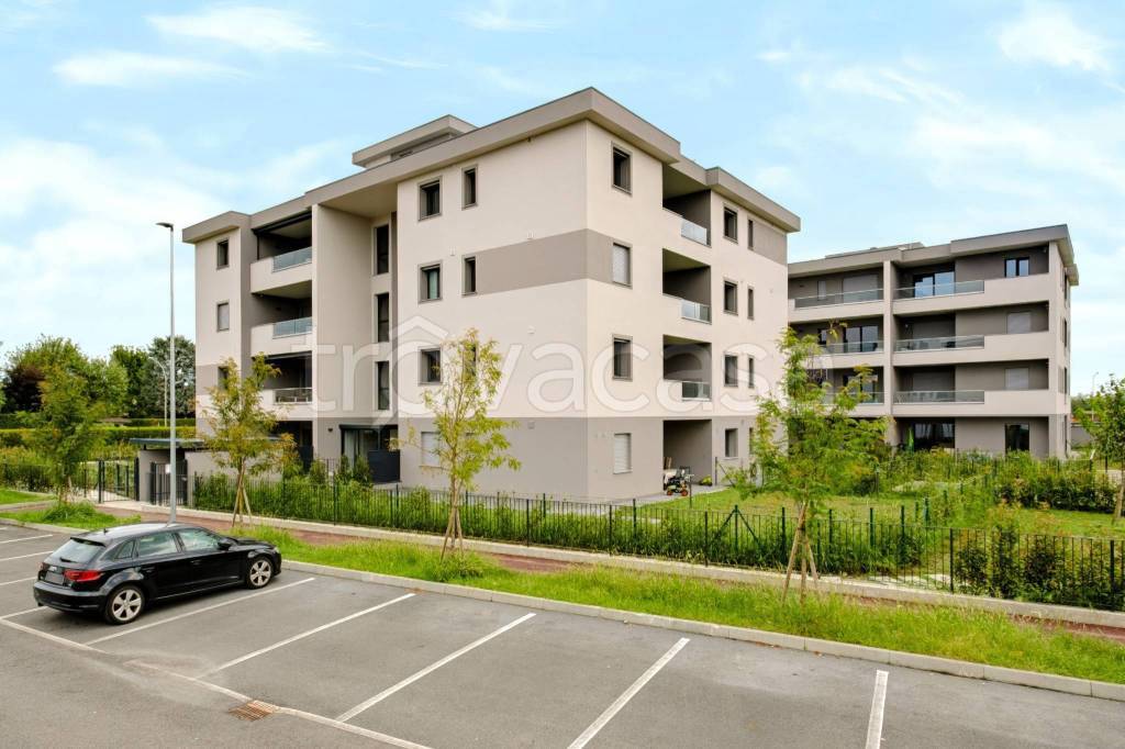 appartamento in vendita a Burago di Molgora