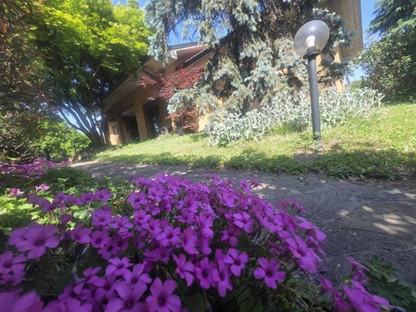 casa indipendente in vendita a Burago di Molgora