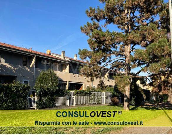 casa indipendente in vendita a Burago di Molgora