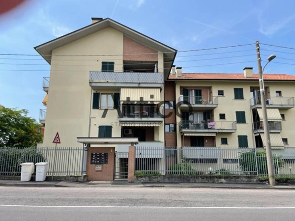 appartamento in vendita a Burago di Molgora
